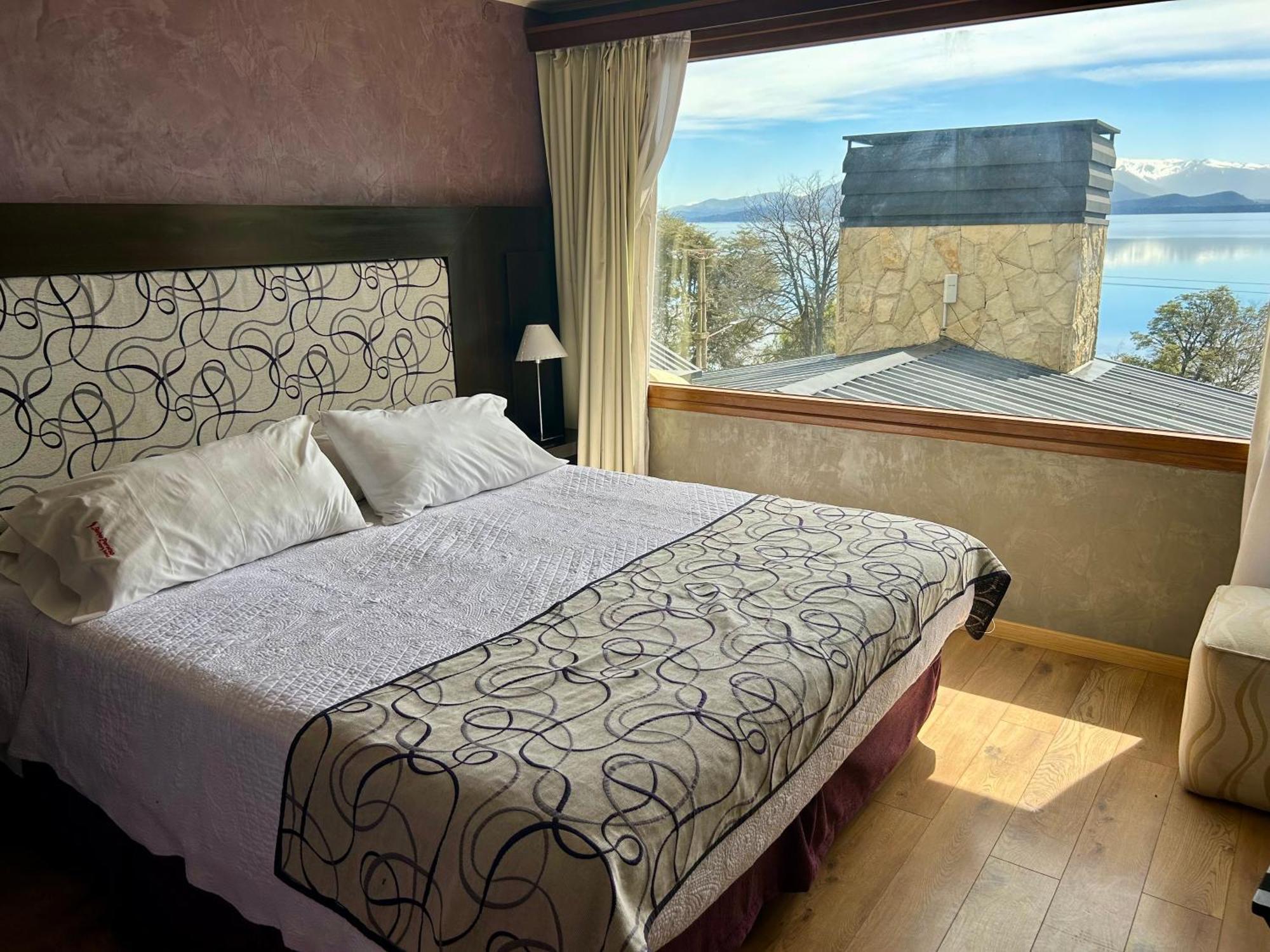 Bahia Paraiso Apart & Suites San Carlos de Bariloche Eksteriør billede