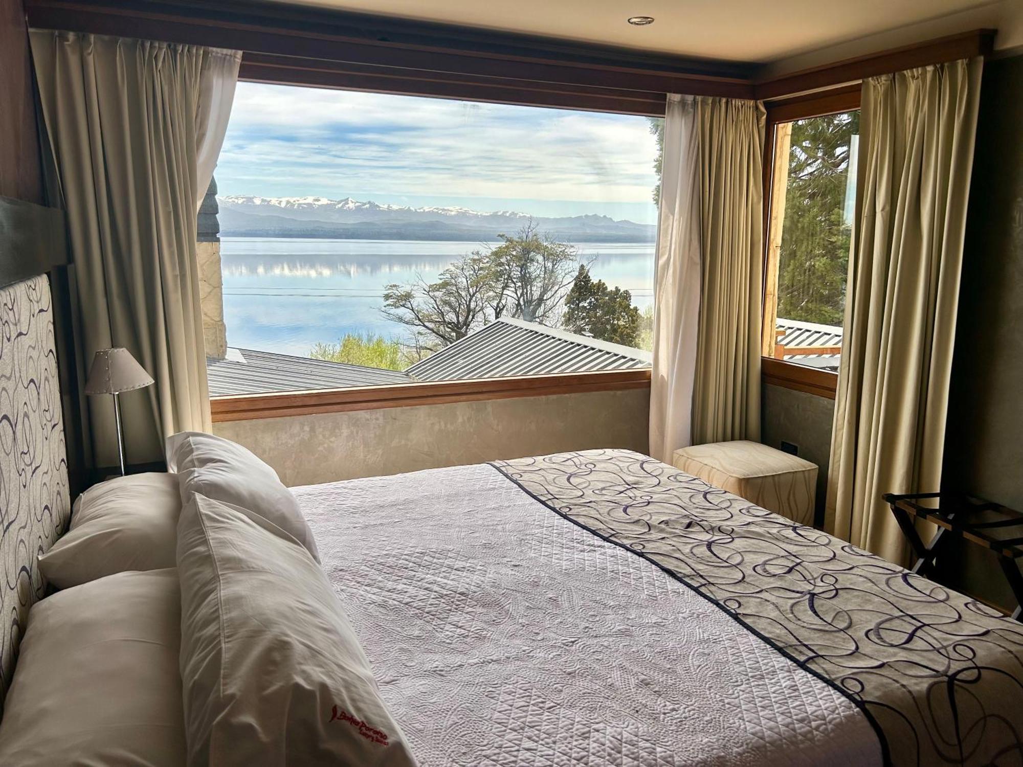 Bahia Paraiso Apart & Suites San Carlos de Bariloche Eksteriør billede