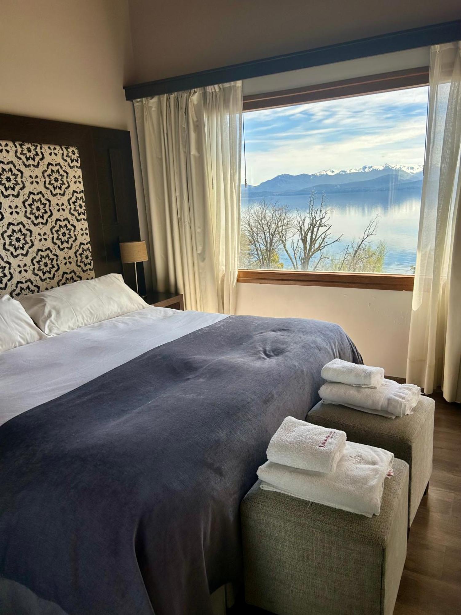 Bahia Paraiso Apart & Suites San Carlos de Bariloche Eksteriør billede