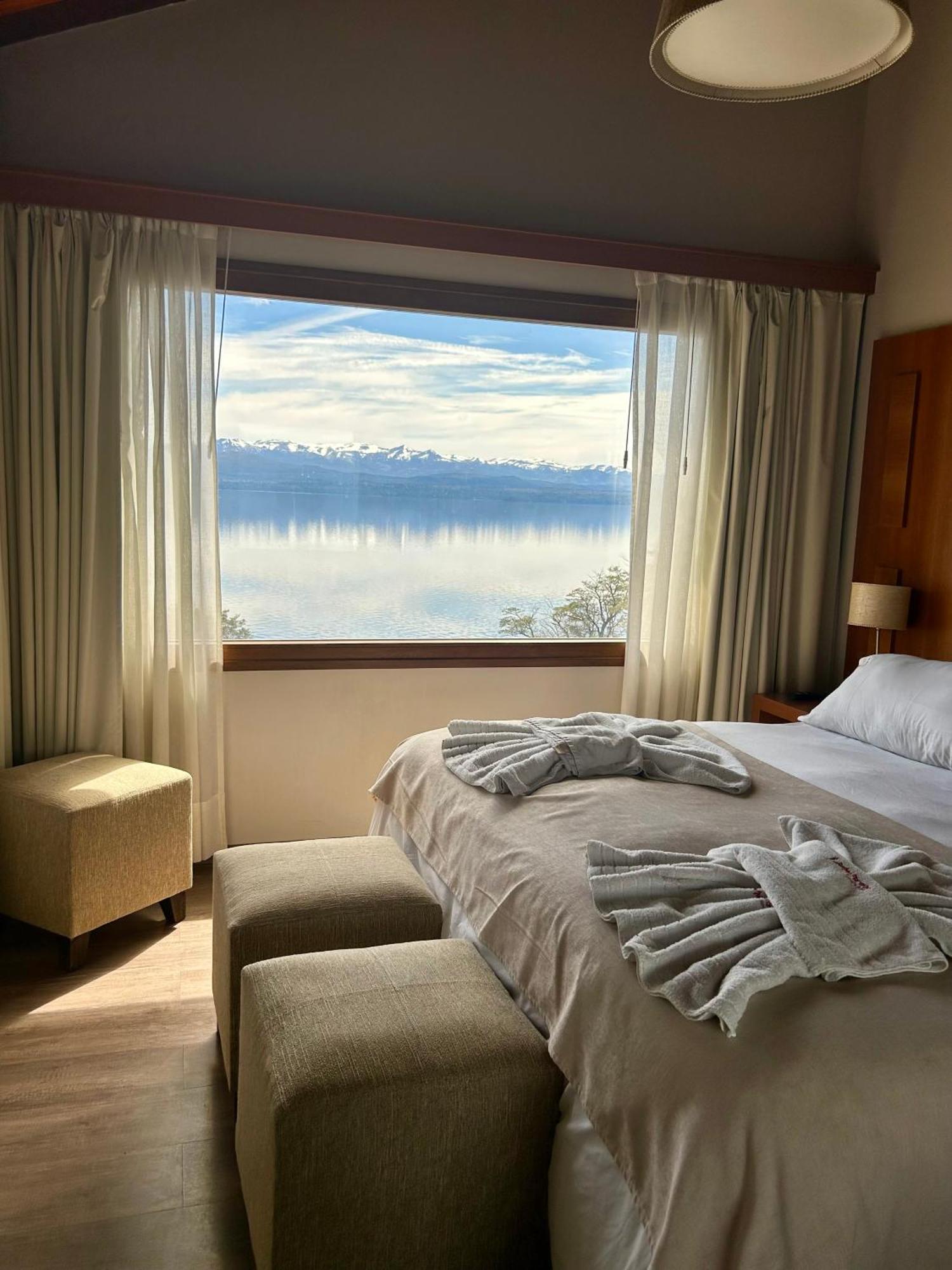 Bahia Paraiso Apart & Suites San Carlos de Bariloche Eksteriør billede