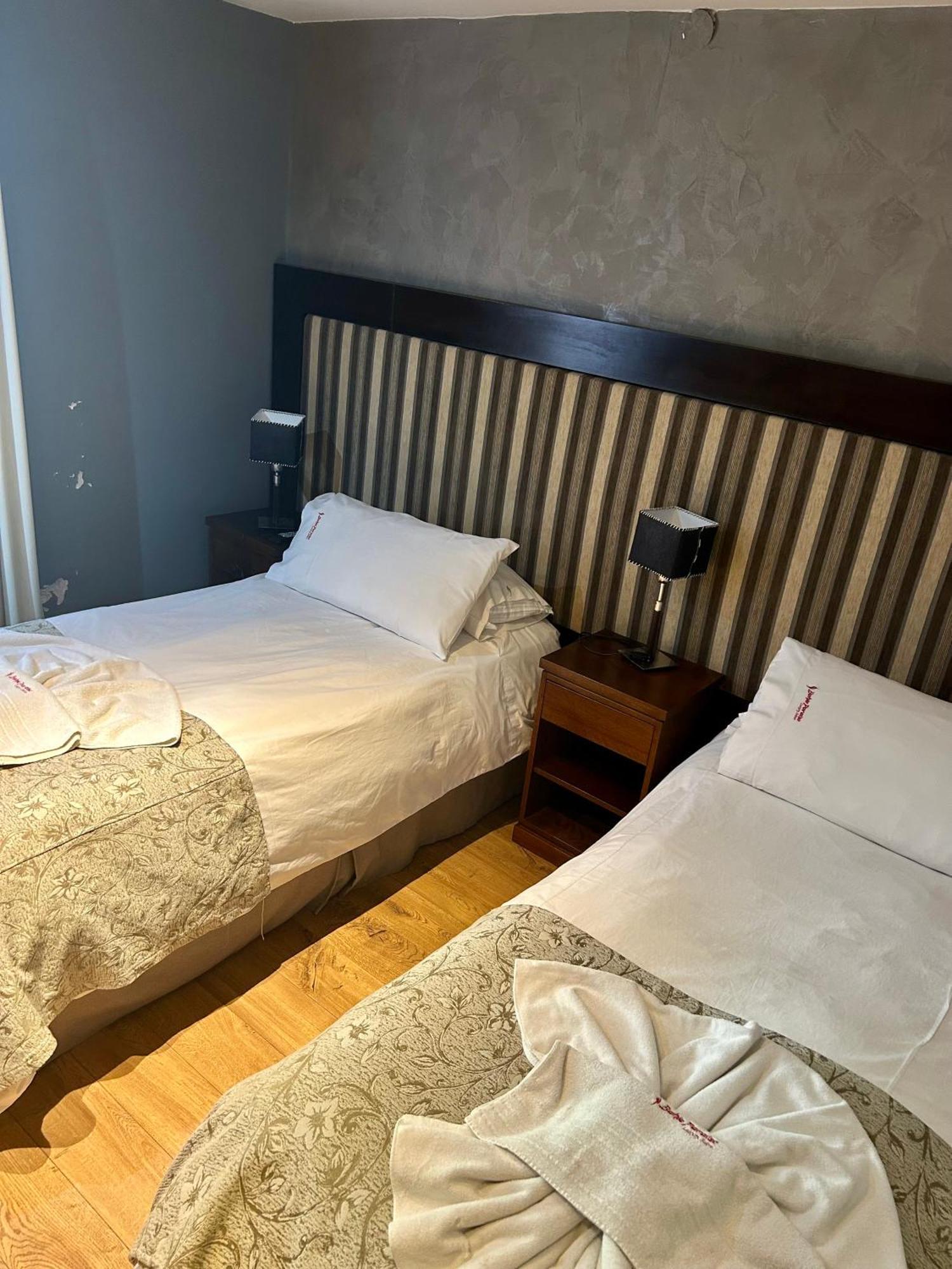 Bahia Paraiso Apart & Suites San Carlos de Bariloche Eksteriør billede